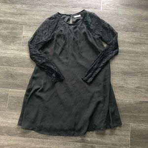 Black lace long sleeve dress